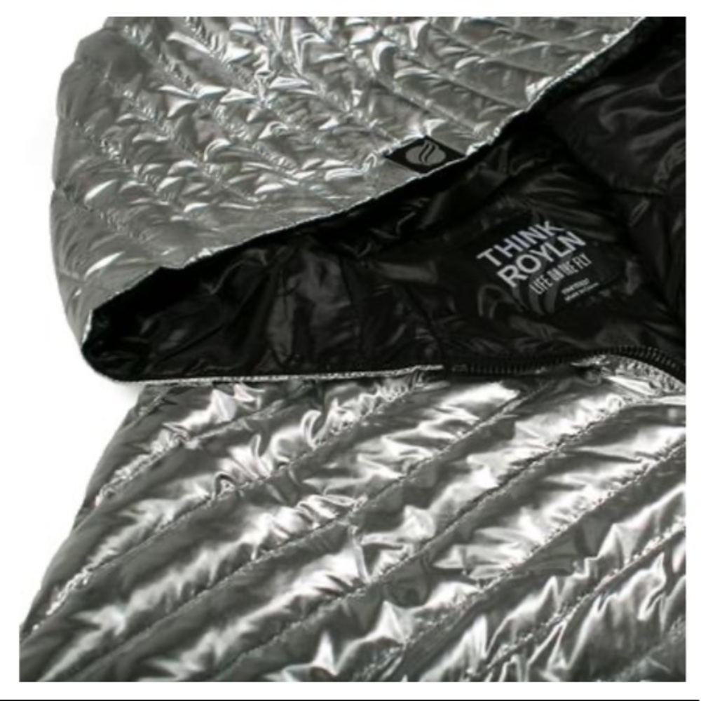 🖤THINK ROYLN🖤😵SOLD OUT IN STORES!!😵